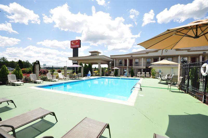 Econo Lodge Princess Anne Экстерьер фото